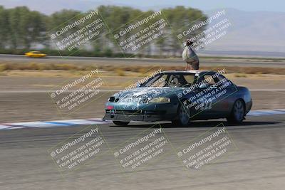 media/Oct-01-2022-24 Hours of Lemons (Sat) [[0fb1f7cfb1]]/10am (Front Straight)/